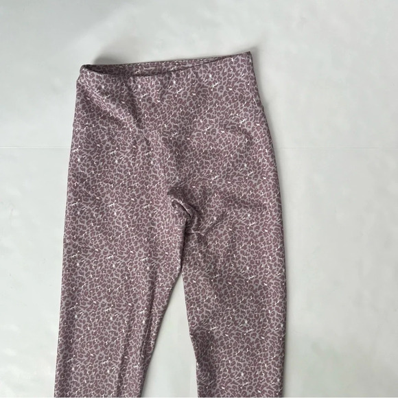 Kyodan Leggings & Sports Bra Crop Top Set Animal Print Leopard M/S Mauve - Picture 12 of 16